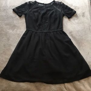 Kimchi Blue black dress size 2 like new